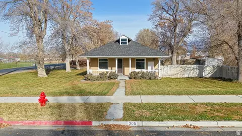 205 E Center St, Salem, UT 84653