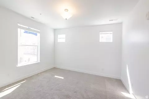 Bedroom - 675 W 4500 S #P204, Mapleton, UT 84664 photo 3 of 4