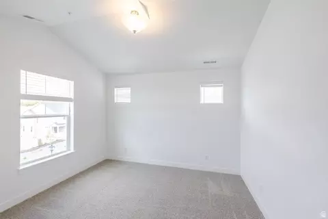 Bedroom - 675 W 4500 S #P301, Mapleton, UT 84664 photo 3 of 3