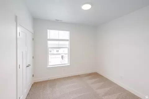 Bedroom - 675 W 4500 S #P301, Mapleton, UT 84664 photo 2 of 3