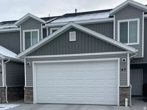 47 Cedar Ln, Malad City, ID 83252