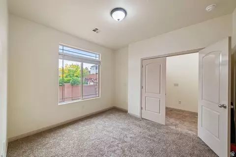 922 E Silver Shadows Dr S, Washington, UT 84780 photo 16