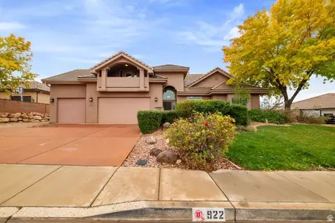 922 E Silver Shadows Dr S, Washington, UT 84780 photo 32