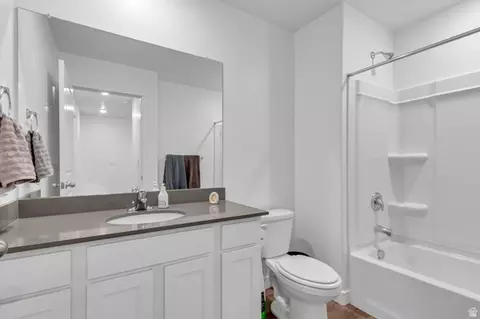 Bath - 3894 N Cougar Ln, Eagle Mountain, UT 84005 photo 1 of 3