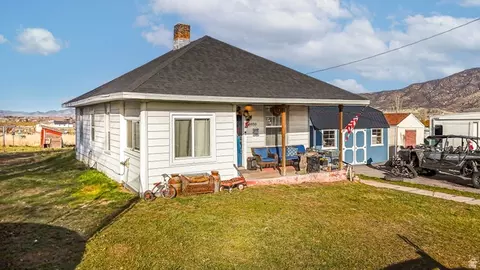 8850 W 25900 N, Portage, UT 84331
