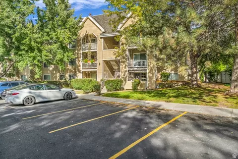 1205 E Waterside Cv #13, Midvale, UT 84047