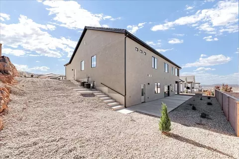 Exterior - 1491 E Centarurus Way #86, Washington, UT 84780 photo 4 of 6