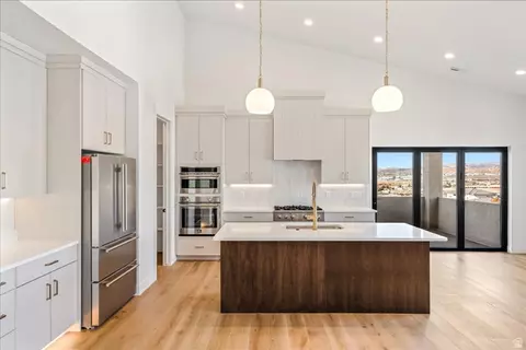 Kitchen - 1491 E Centarurus Way #86, Washington, UT 84780 photo 1 of 3