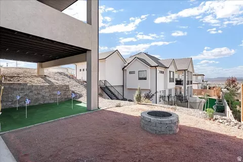 Exterior - 1491 E Centarurus Way #86, Washington, UT 84780 photo 6 of 6