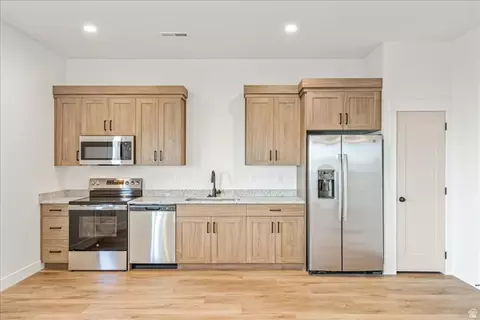 Kitchen - 1491 E Centarurus Way #86, Washington, UT 84780 photo 3 of 3