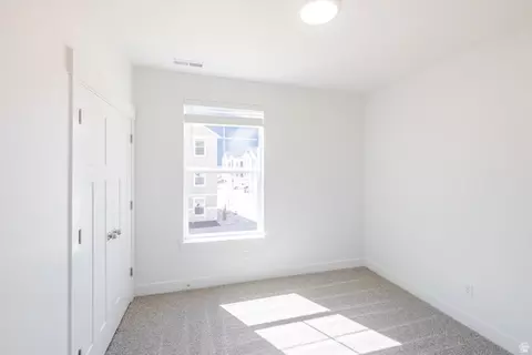 Bedroom - 4664 S 680 W #S201, Mapleton, UT 84664 photo 2 of 3