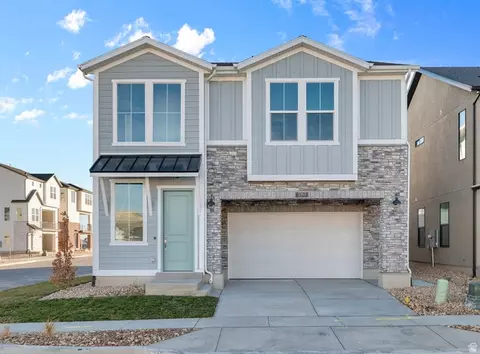 3963 W Red Clover Dr, Eagle Mountain, UT 84043