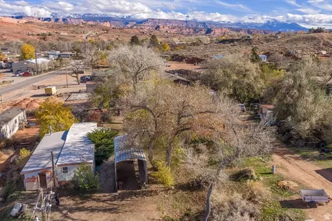 View/Area - 1431 S Mill Creek Dr, Moab, UT 84532 photo 7 of 7