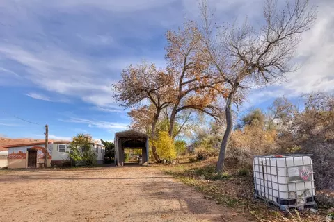 Exterior - 1431 S Mill Creek Dr, Moab, UT 84532 photo 13 of 13