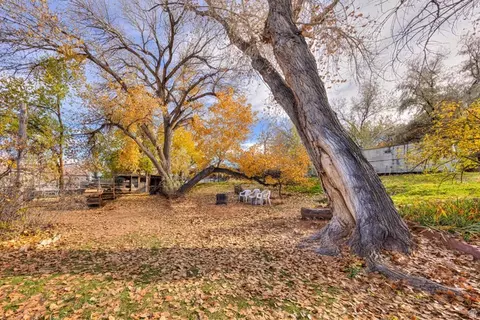 Exterior - 1431 S Mill Creek Dr, Moab, UT 84532 photo 5 of 13