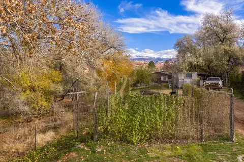 Exterior - 1431 S Mill Creek Dr, Moab, UT 84532 photo 7 of 13