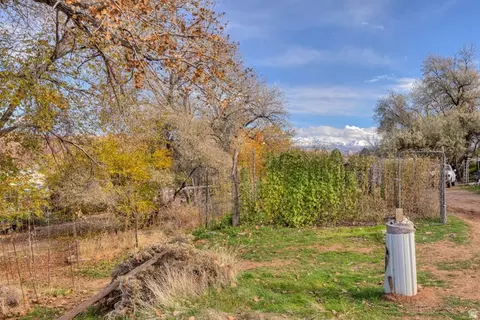 Exterior - 1431 S Mill Creek Dr, Moab, UT 84532 photo 9 of 13