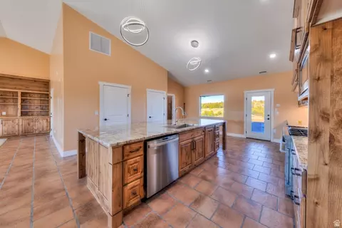 Kitchen - 429 E Pioneer Bnd, Monticello, UT 84535 photo 1 of 3