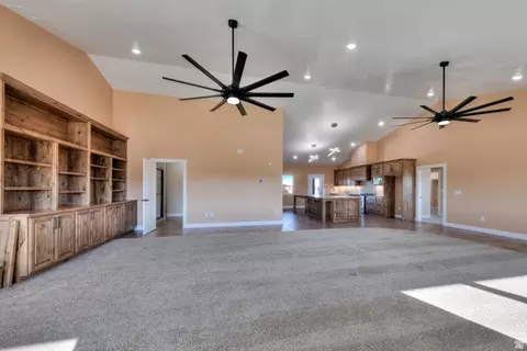 Living - 429 E Pioneer Bnd, Monticello, UT 84535 photo 5 of 5