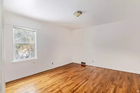 Bedroom - 7040 W 600 N, Mendon, UT 84325 photo 1 of 4