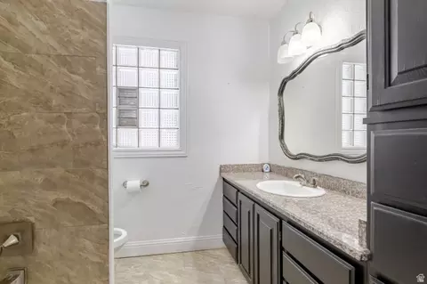 Bath - 7040 W 600 N, Mendon, UT 84325 photo 2 of 3