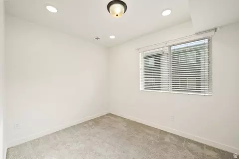 Bedroom - 70 E Weekes Way, Clearfield, UT 84015 photo 3 of 5