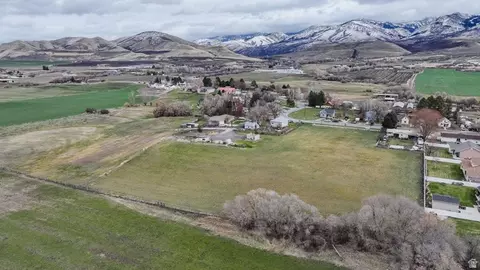145 N 300 E, Franklin, ID 83237 photo 6