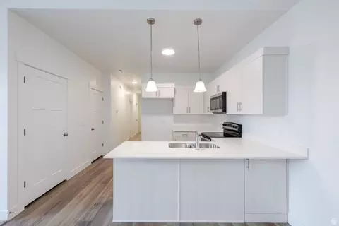 Kitchen - 4664 S 680 W #S301, Mapleton, UT 84664 photo 2 of 2