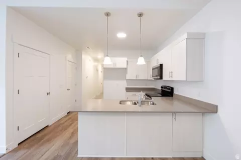 Kitchen - 4664 S 680 W #S304, Mapleton, UT 84664 photo 3 of 3