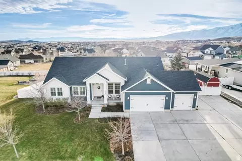 2098 Elkhorn Rd, Eagle Mountain, UT 84005