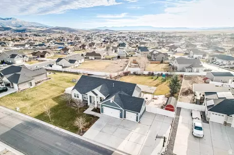View/Area - 2098 Elkhorn Rd, Eagle Mountain, UT 84005 photo 1 of 5