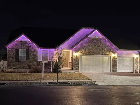 552 S 1525 W, Syracuse, UT 84075