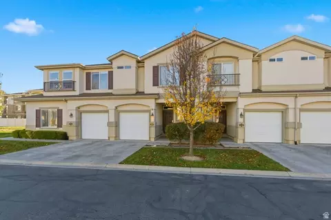 202 E Alpine Trail Dr S, Draper, UT 84020