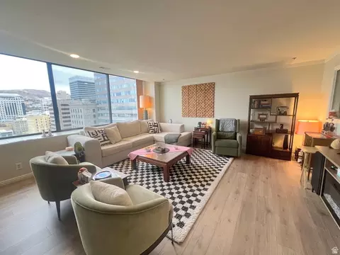 48 W 300 S #2106 N, Salt Lake City, UT 84101