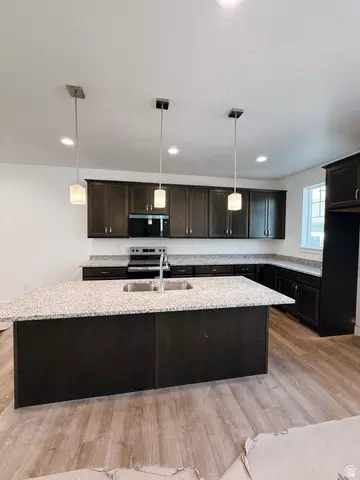 1733 N Northview Ln, Salem, UT 84653