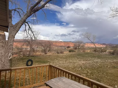 Exterior - 5401 S Hwy 191, Moab, UT 84532 photo 7 of 8