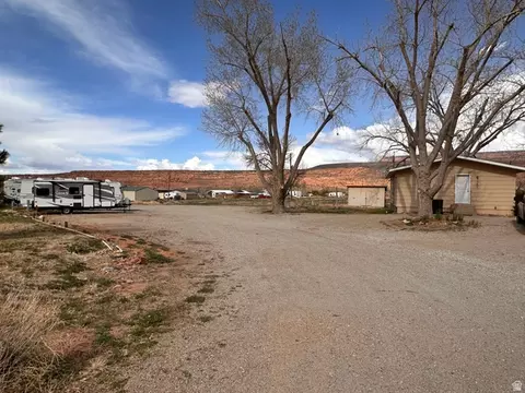 Exterior - 5401 S Hwy 191, Moab, UT 84532 photo 6 of 8
