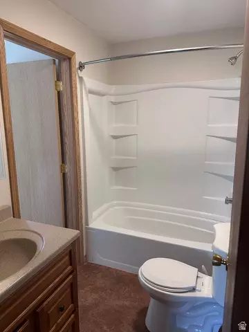 Bath - 5401 S Hwy 191, Moab, UT 84532 photo 3 of 4