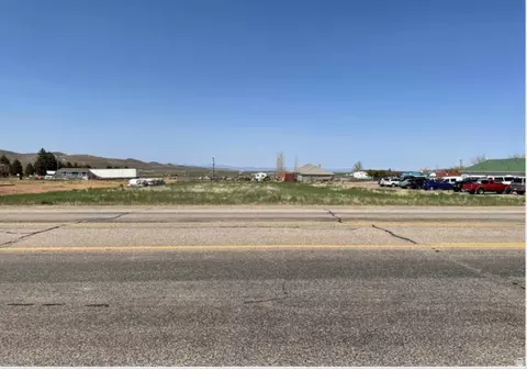 711 E Main St, Enterprise, UT 84725