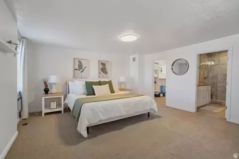 Bedroom - 4426 S 3035 E, Holladay, UT 84124 photo 1 of 11