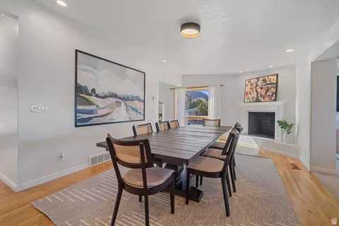 Dining - 4426 S 3035 E, Holladay, UT 84124 photo 2 of 3