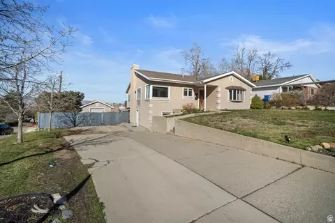 4426 S 3035 E, Holladay, UT 84124