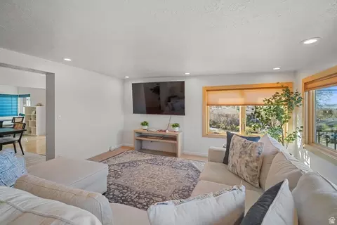Living - 4426 S 3035 E, Holladay, UT 84124 photo 3 of 3