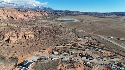 View/Area - 49 N Mcelhaney Ln, Moab, UT 84532 photo 1 of 9