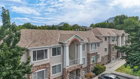 4109 S Highland Dr, Holladay, UT 84124