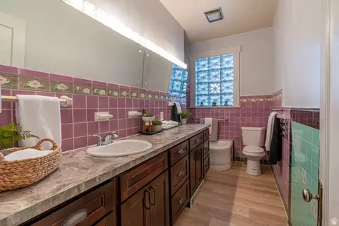 Bath - 33 N 200 E, Logan, UT 84321 photo 1 of 8