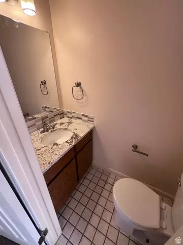 556 N Fairfield Rd #D4, Layton, UT 84041