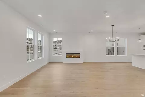 7002 W Hidden Hills Way S #183, West Jordan, UT 84081