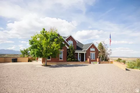 1380 N 300 W, Blanding, UT 84511
