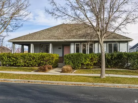 11541 S Harvest Crest Way W, South Jordan, UT 84009
